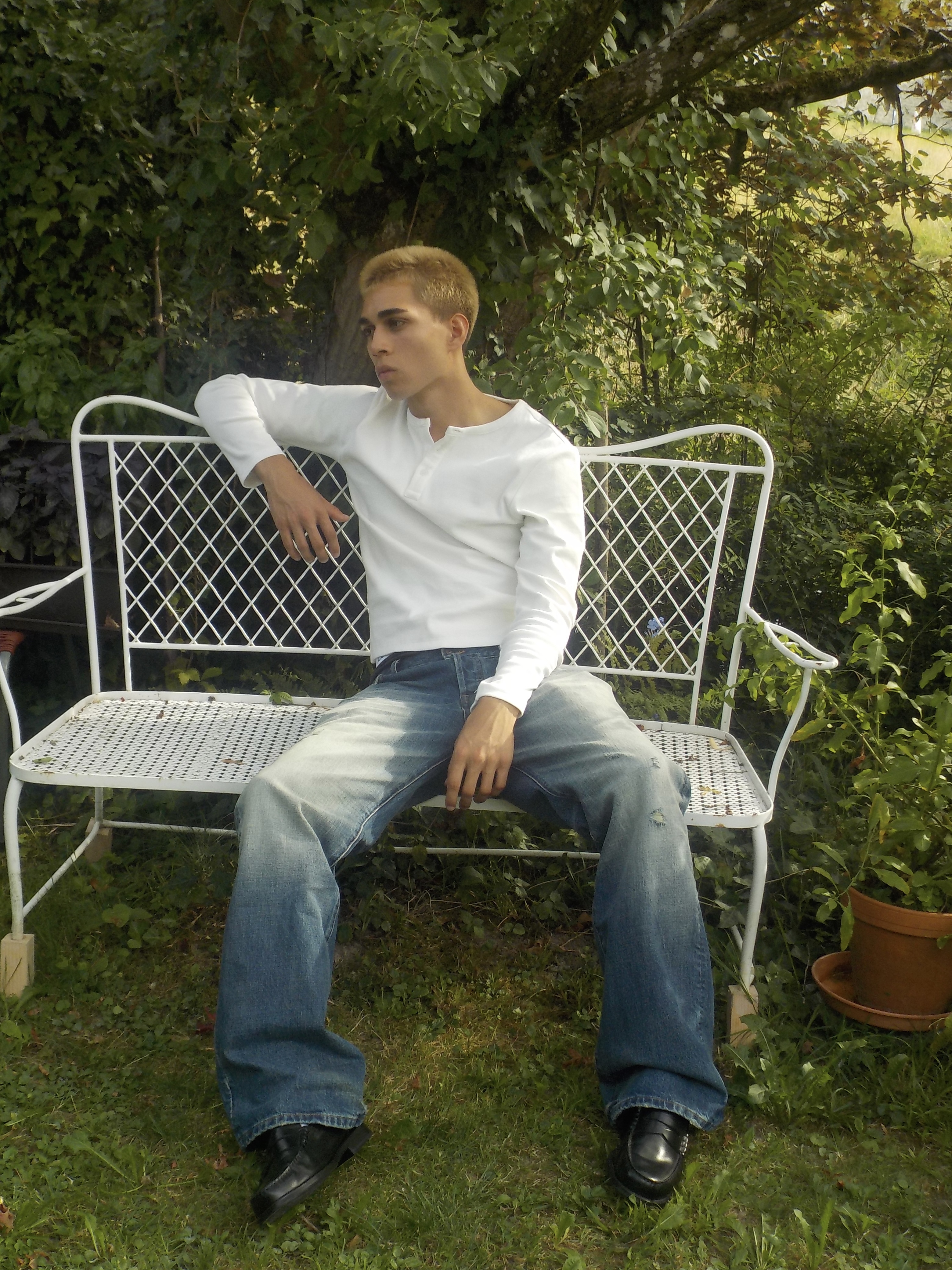 Nicolás Rüssi, Model, Ebikon